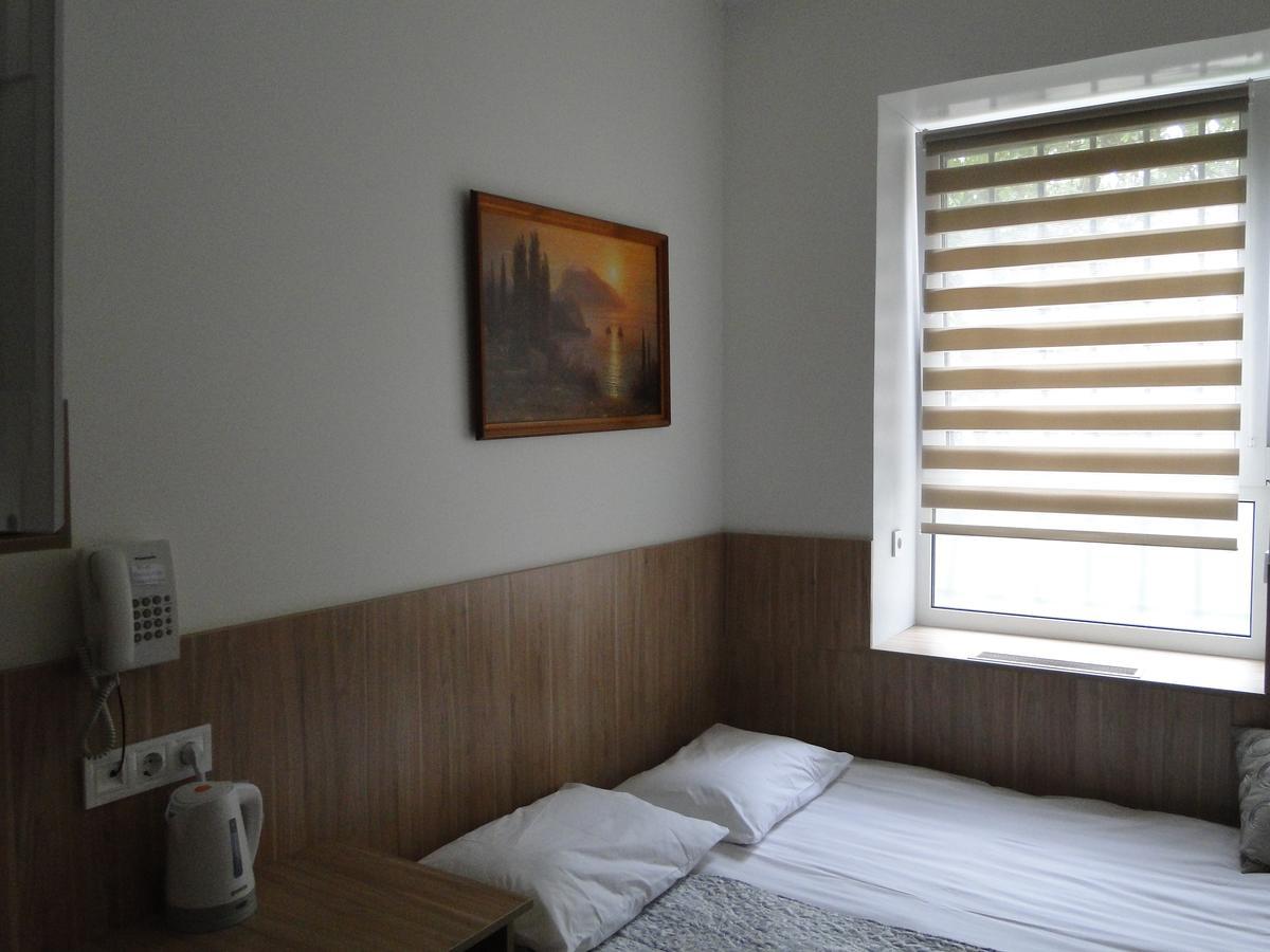 Mini Elegant Hotel Kiev Ngoại thất bức ảnh
